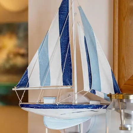 Coastguards With Parking