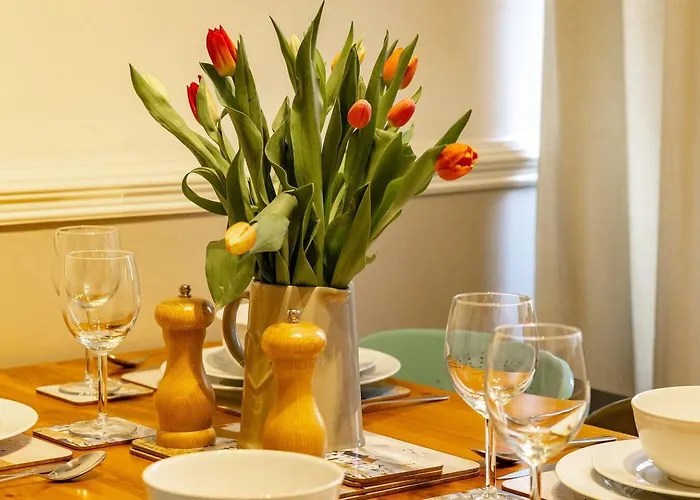 Coastguards With Parking