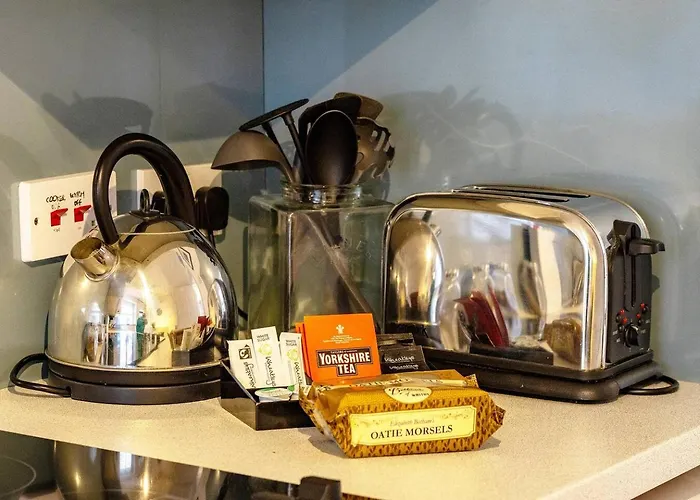 Coastguards With Parking *