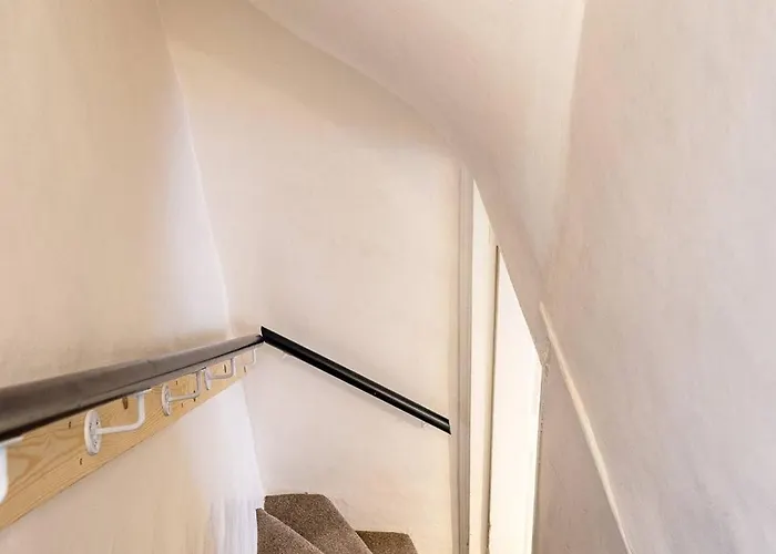 Coastguards With Parking