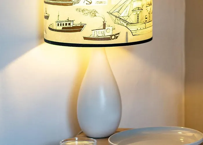 Coastguards With Parking