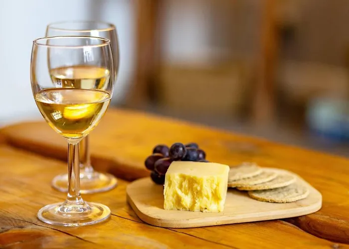 Coastguards With Parking * Whitby