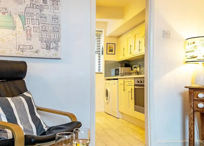 Coastguards With Parking Whitby